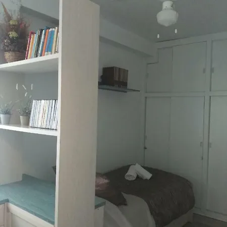 Apartamento ático Con Terraza En La Jota *