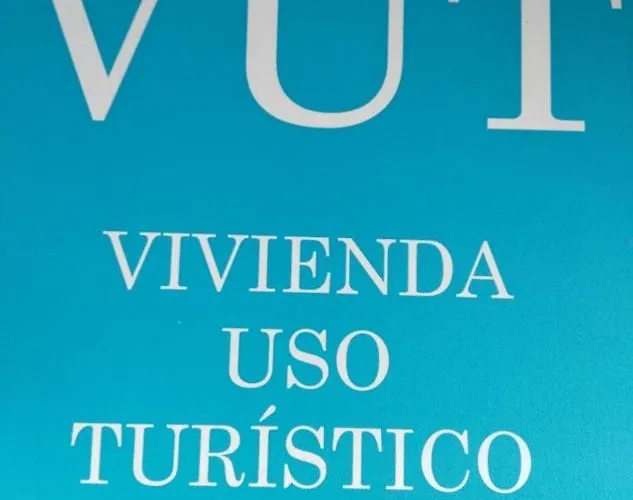 Atico Con Terraza En La Jota *