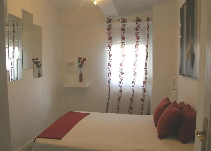 아파트 Atico Con Terraza En La Jota *