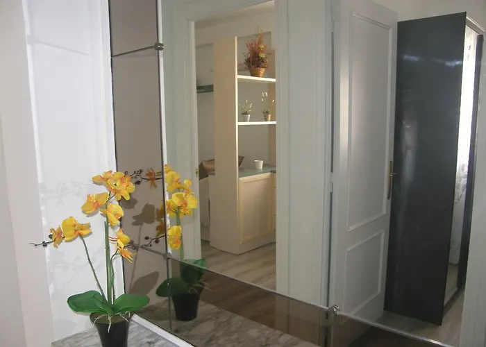 아파트 Atico Con Terraza En La Jota 사라고사