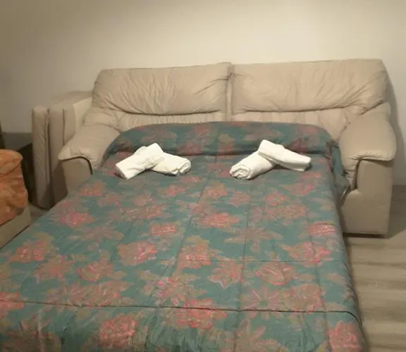 Atico Con Terraza En La Jota *