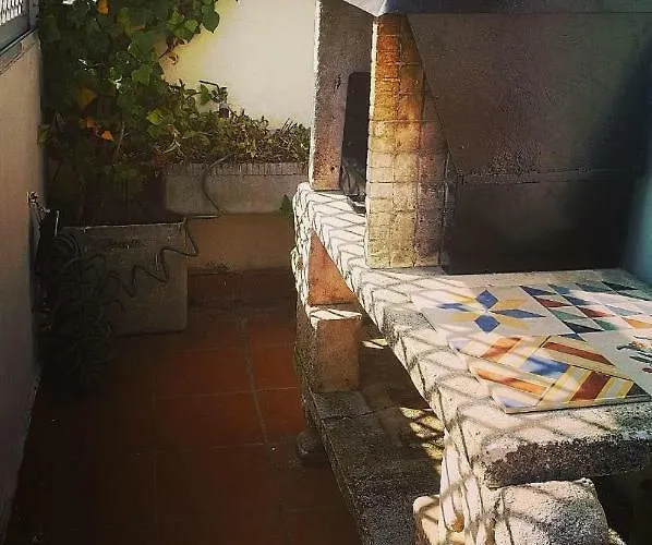 Atico Con Terraza En La Jota 아파트